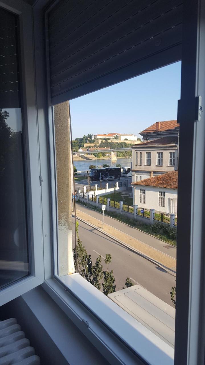 Apartman No.5 Novi Sad Exterior foto